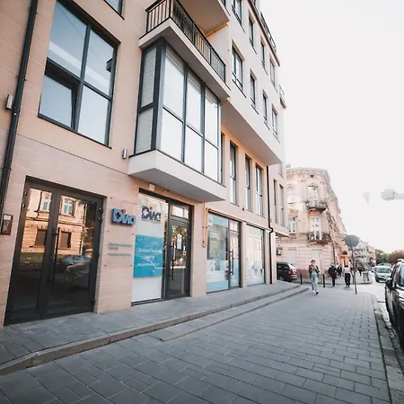 Kostjukowski Lychakivska 70a Apartamento