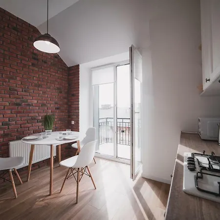 Kostjukowski Lychakivska 70a Lägenhet