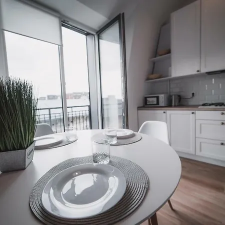 Kostjukowski Lychakivska 70a