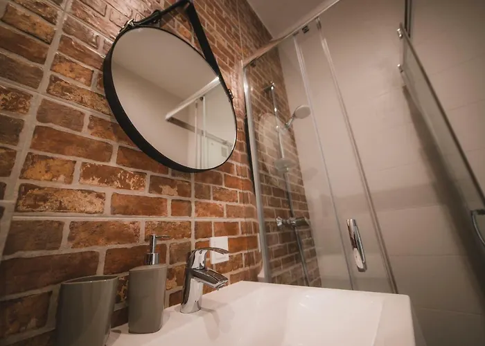 Kostjukowski Lychakivska 70a شقة