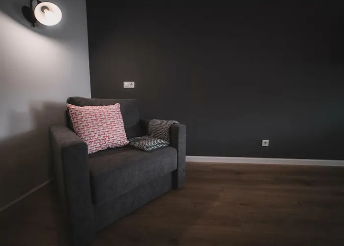 Kostjukowski Lychakivska 70a شقة إلفيف