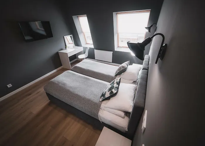 Kostjukowski Lychakivska 70a إلفيف